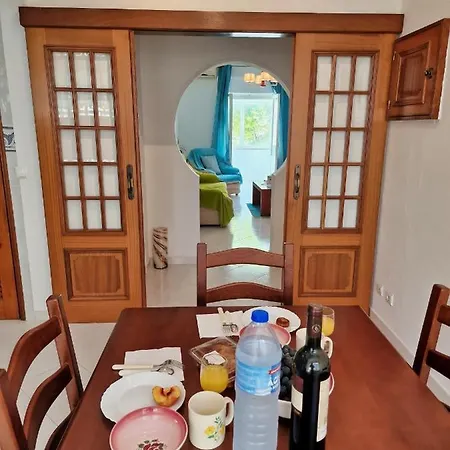 アパート Center 3br *