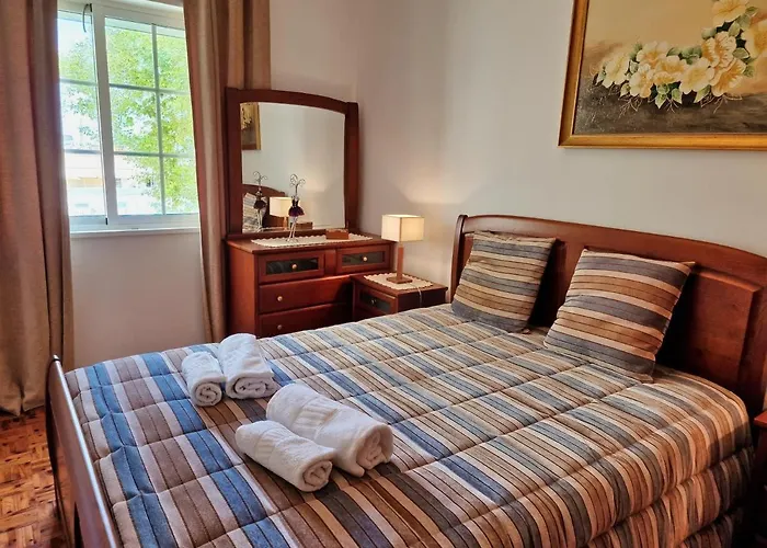 Apartment Center 3br *